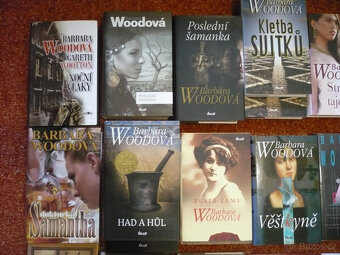 19 x Barbara Woodová - 2