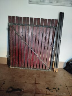 Vrata se sloupky - 2