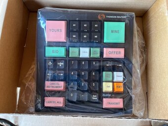 Thomson Reuters obchodní klávesnice + numpad - 2