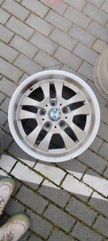 R16 BMW a 5112 - 2