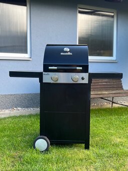 Plynový gril Char-Broil - 2