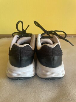Tenisky NIKE - 2