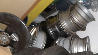 nabízím alu kola z automobilů 3300-3500kg - 2