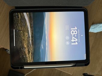iPad Air (M2) 128 GB - Space Grey - 2