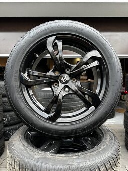 Alu kola 5x114.3 r17 s pneu (hyu17) - 2