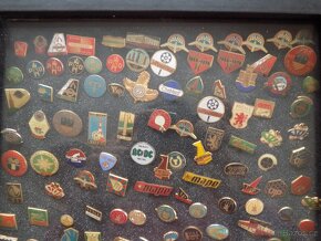 Sbírka - staré odznaky - 251ks - 2