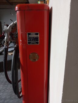 Originál původní stojan na benzín - 2