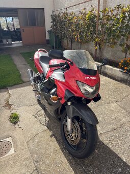 Honda CBR600F - 2