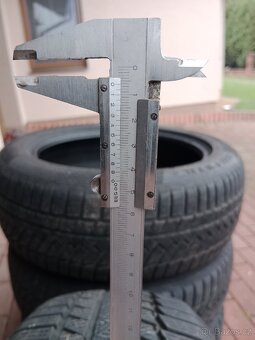 Zimní pneu 215/55 R18 - 2