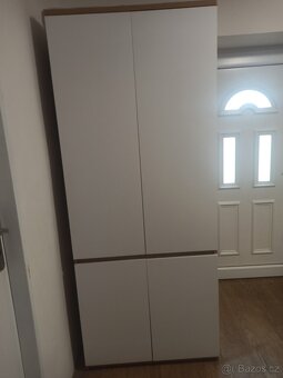 Set nábytku (skříň, komoda, konferenční stolek, polička) - 2