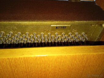 pěkné pianino Rösler, málo hrané, Plzeň - 2