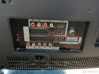 LCD televizor Samsung + Set-top box duální - 2