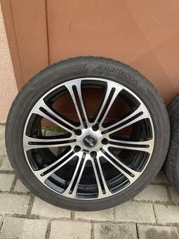 Bmw kola r18 - 2