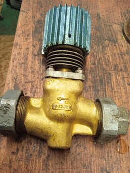 Průmyslový ventil - 2