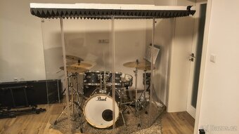 Akustická stěna před bicí - 2