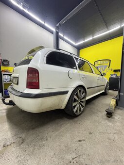 Škoda Octavia 1  sleva - 2