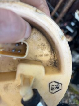 Čerpadlo do nádrže BMW 1 e87 118D a 120D - 2