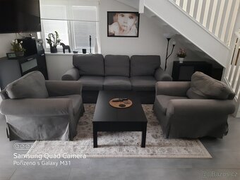 Prodám 2 křesla a  sedačku - 2