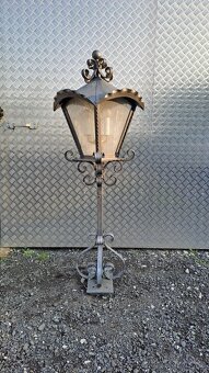 VENKOVNI  LAMPA - 2