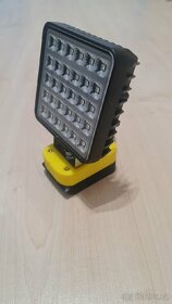 Led reflektor na Dewalt - 2