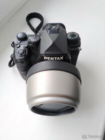 Prodám digitální fotoaparát Pentax K1 - 2