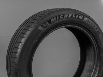 MICHELIN SUV 235/55/19 4X LETNÍ PNEU R19 (1455T) - 2