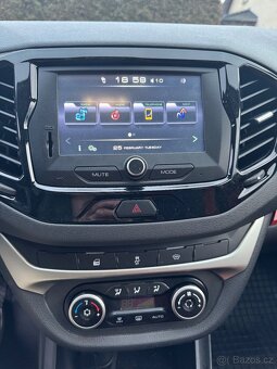 Lada Vesta Cross 1.6 2019 - 2