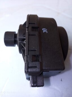 Motor Junkers - pohon ventilu 8- 717- 204 -345- 0 - 2