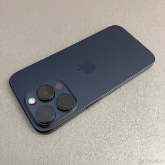 iPhone 15 Pro 128GB modrý, pěkný stav, 12 měsíců záruka - 2