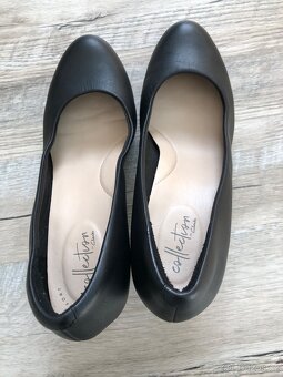 Damske lodicky Clarks - 2