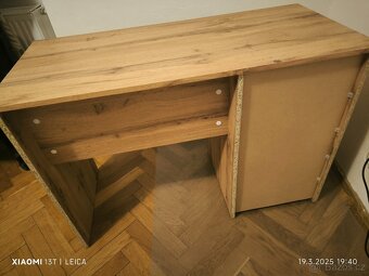 Počítačový stůl - 2