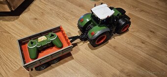 RC traktor se sklápěcím vozíkem 1:16 - 2