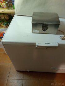 Elektrický osušovač rukou a zásob.na ruč. - 2