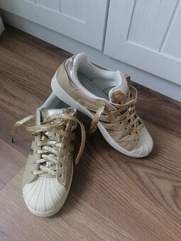 Damske/dívčí boty Adidas Superstar - 2