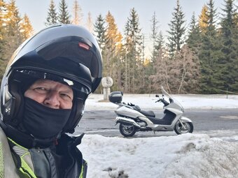 Prodám skútr Honda Silver Wing FJS600 - 2