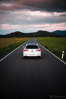 Volkswagen Golf 8 GTI Edice 45 Clubsport - 2