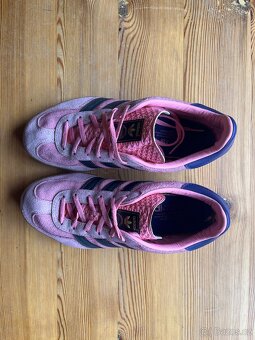 Adidas růžové boty Gazelle - 2