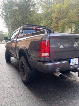Dodge Ram 5.7 HEMI - 2