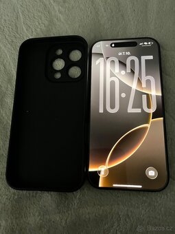 Prodám iPhone 16pro Top stav  - 2