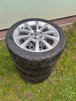 Alu kola Škoda 5x100 - 205/45 R16 - 2