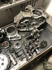 Díly motor KTM SX-F 450 2008-2012 - 2