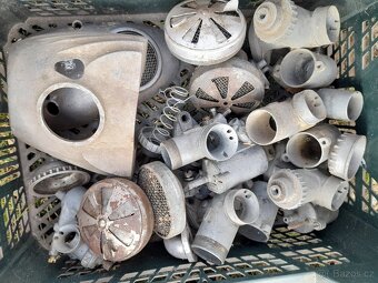 Karburátory Jawa/čz , kryt karburátoru Jawa 250/353 - 2