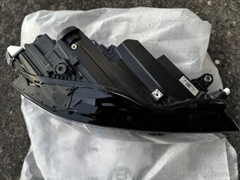 Škoda Superb IV – kompletní LED světlomet MATRIX - 2