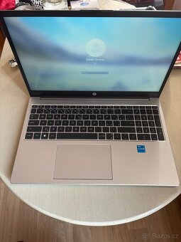 Notebook HP 250 G10 - 2