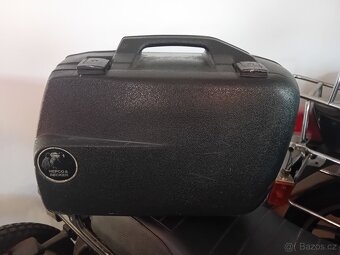 Yamaha XJ 900F, nosic a kufry - 2