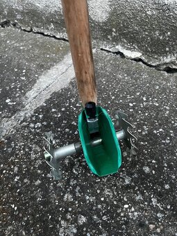 Prodám ruční jednořádkový secí stroj, sázečku - 2