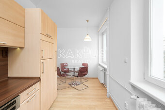 Podnájem bytu 2+1 lodžií, ulice Badatelů, Ostrava - Poruba - 2