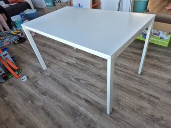 Jidelni stul ikea - 2