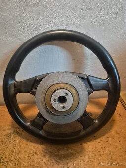 Momo volant Mitsubishi Lancer Evo - 2