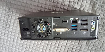 FUJITSU PC ESPRIMO Q920 - 2